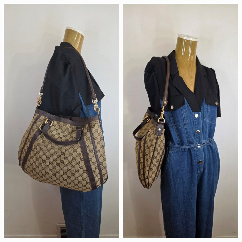 ✨️GUCCI GG Canvas Abbey Convertible Hobo Bag